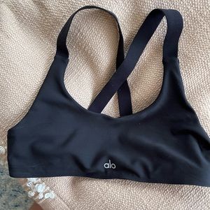Alo airlift take charge bra black size Medium